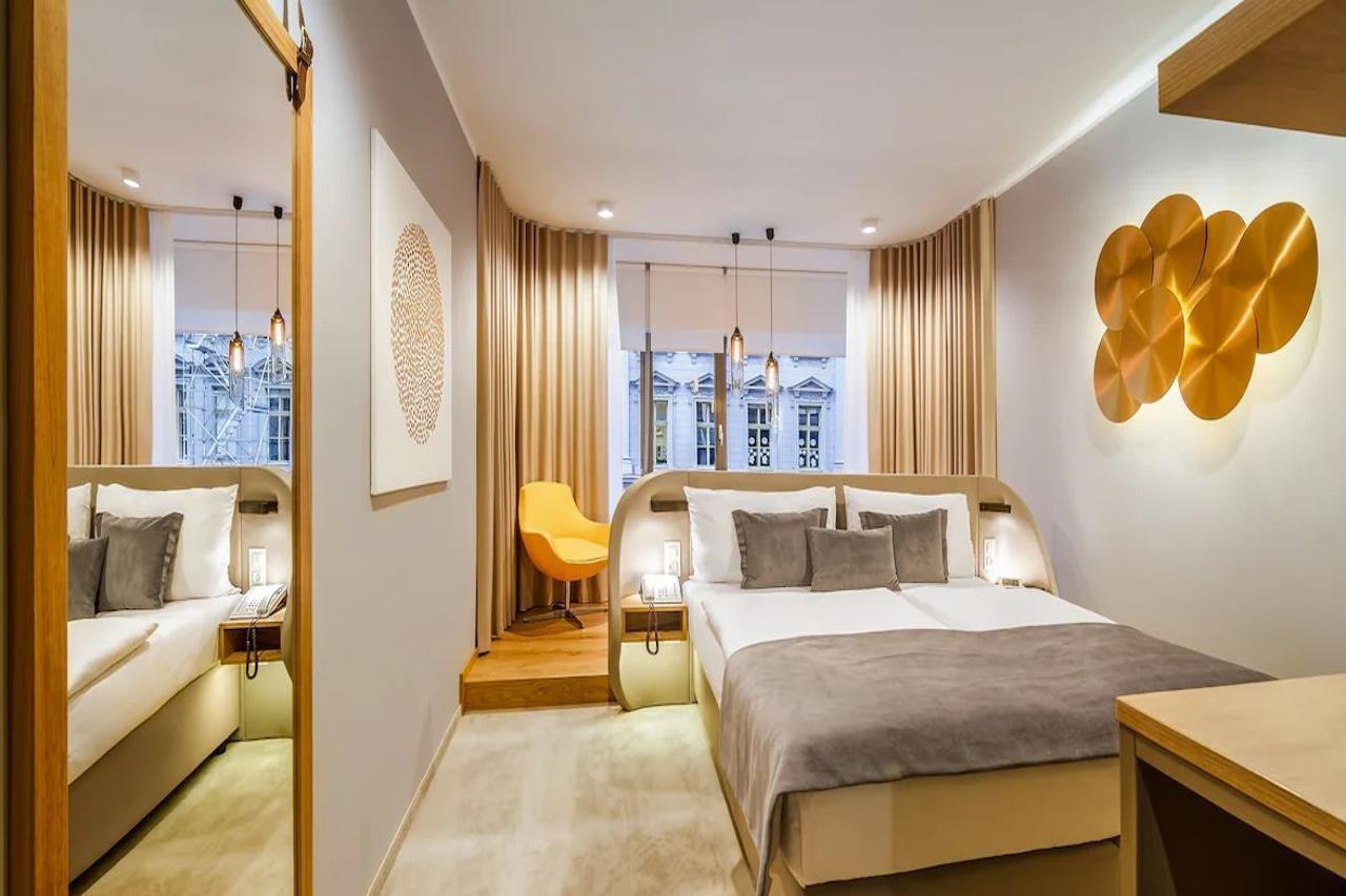 The President Hotel Prague Exterior photo A room at the Hotel Axelmannstein