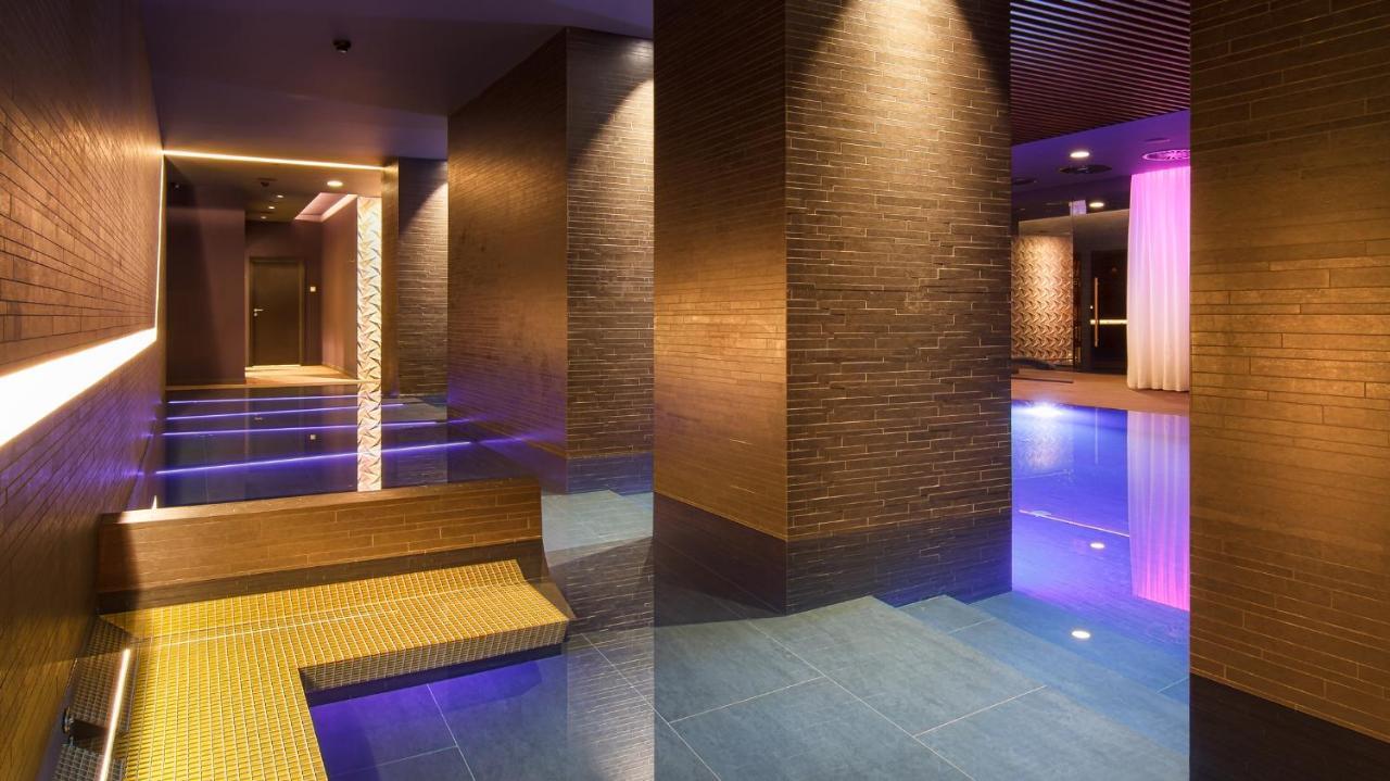 The President Hotel Prague Exterior photo The spa at the InterContinental Budapest